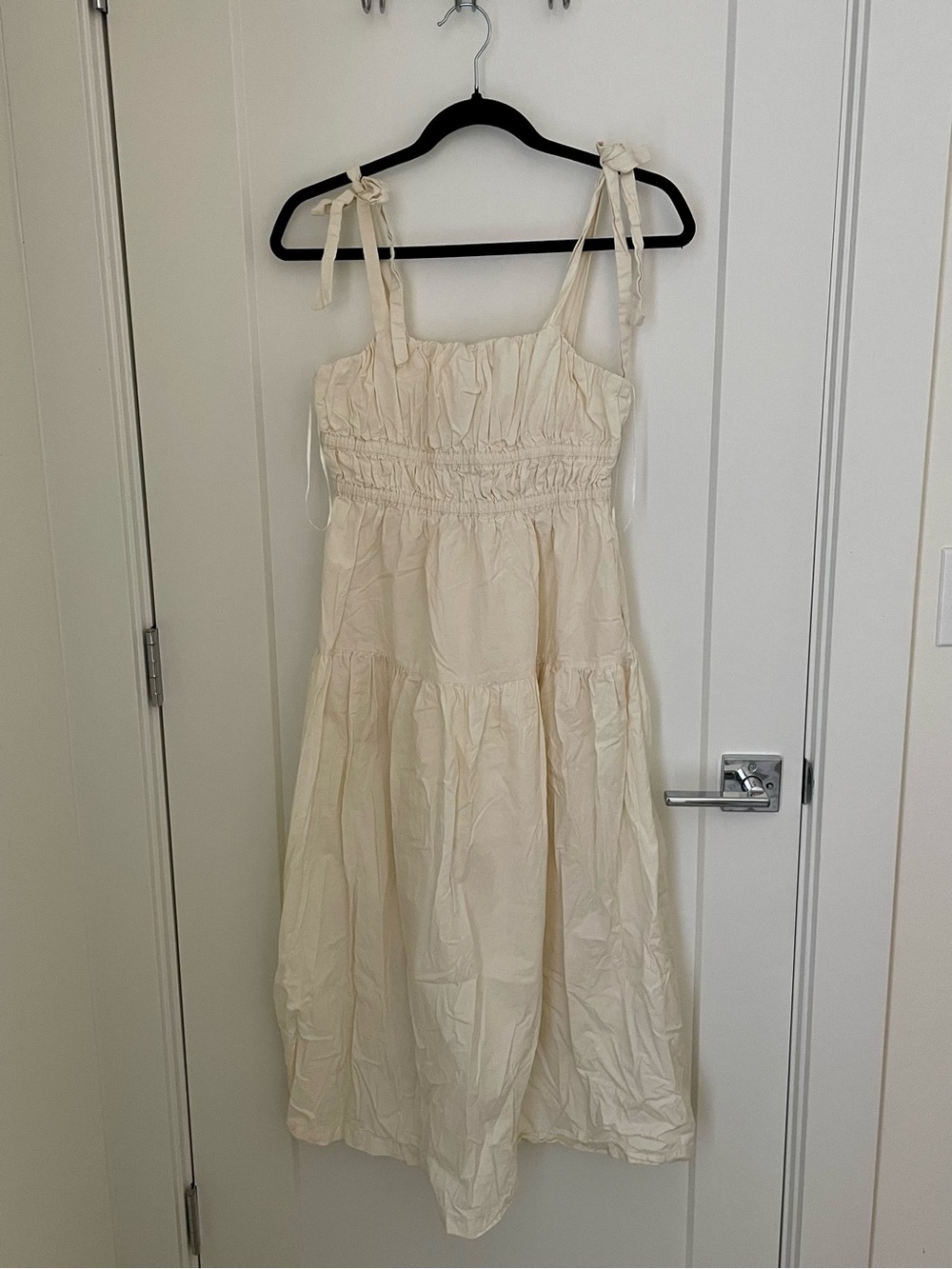 Dress Forum Cream Tie-Strap Sundress